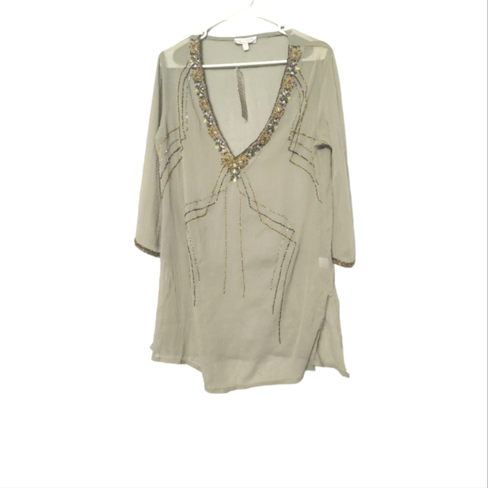 New! Solitaire sheer top ladies size small